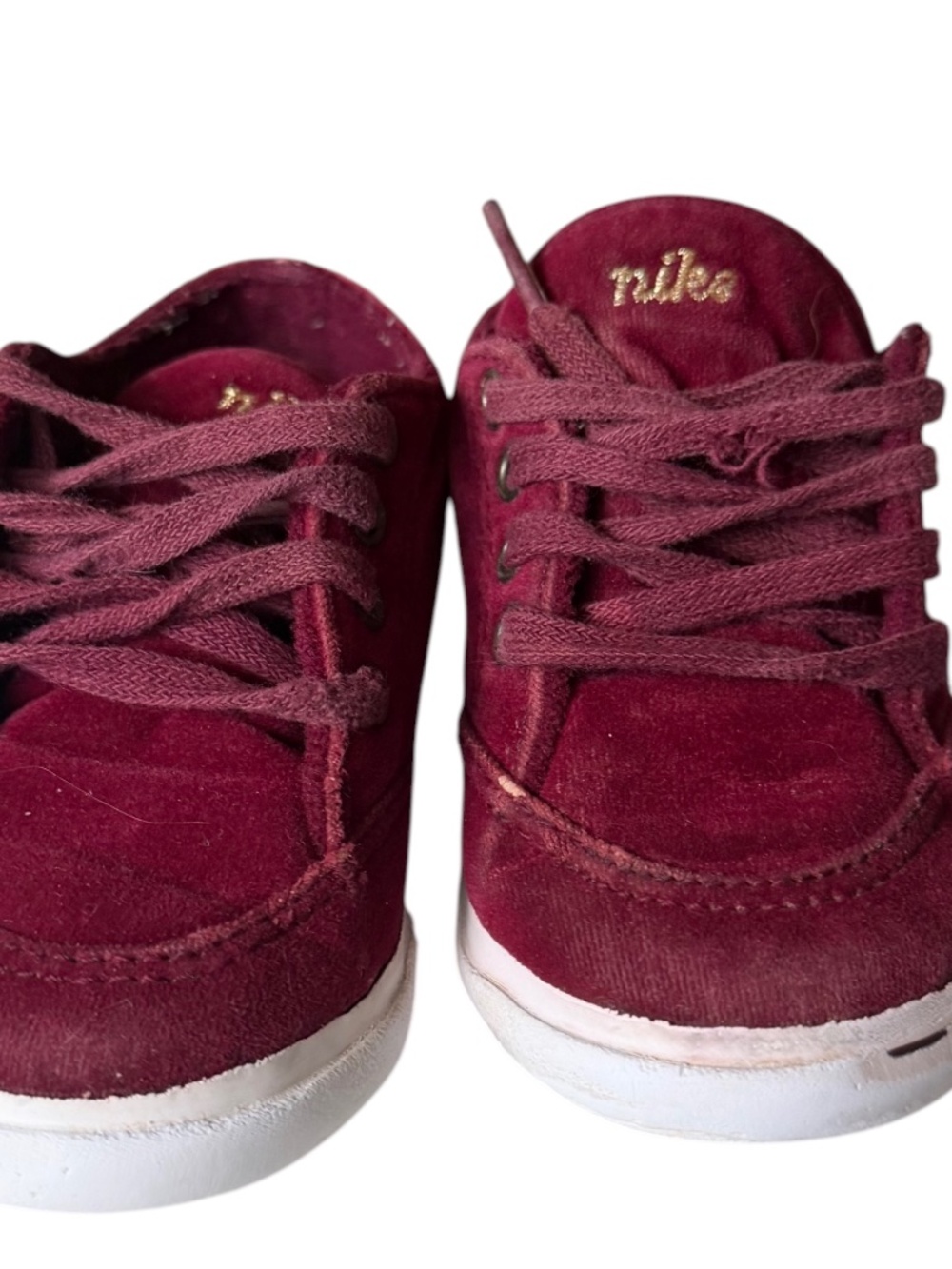 Burgundy Velvet Vintage Nike GTS Baby Shoes Size 9.5/10